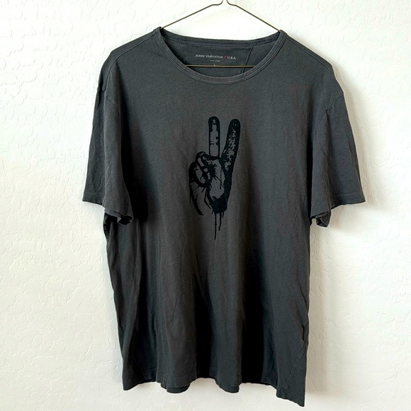 John Varvatos Peace Sign Tee 100% Cotton Size Large - Picture 1 of 5